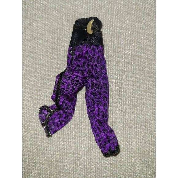 Monster High Doll Clawdeen Wolf Sweet 1600 Purple Leopard Print High Waist Pant - Picture 2 of 4